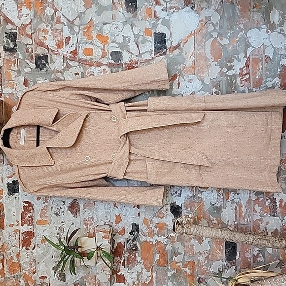 Christy Dawn The Marlow Trench Coat - Picture 3 of 8